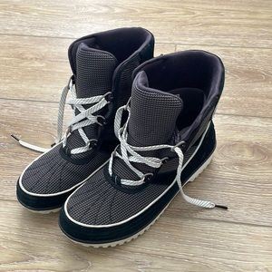 Sorel Tivoli ll Waterproof Boots